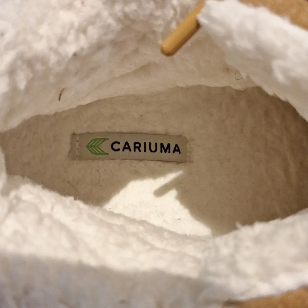 Cariuma All Camel High-Top Vegan Suede Thermal Sneakers Size 8.5